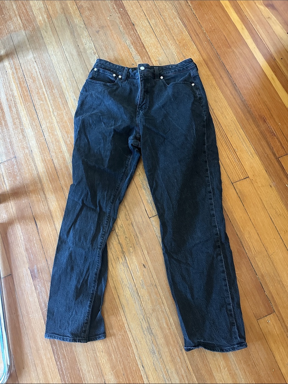 Curvy 90s Straight Jean - Black